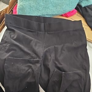 Torrid Classic Black Capri Leggings